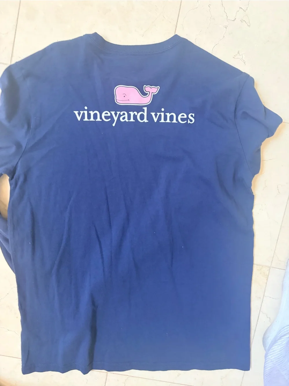 Boy’s Vineyard Vines long-Sleeve Crewneck Tee in Navy with Pink Whale Logo - XL